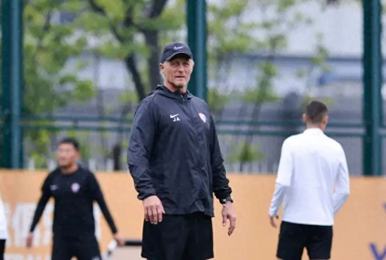 星空体育app下载-都市时报：安德森已基本完成保级目标，玉昆暂无换帅计划