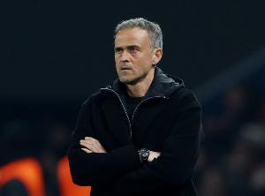 星空体育app-恩里克：巴尔科拉并非更差&amp;杜埃也非更好 法甲90%的球队都像家庭