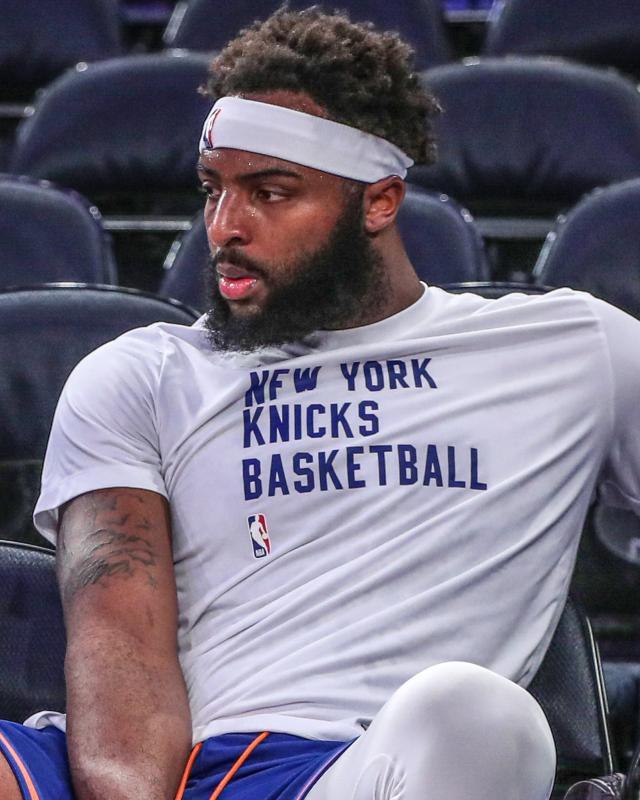 星空体育app下载-尼克斯中锋位置雪上加霜！米罗伤势未愈或明年复出